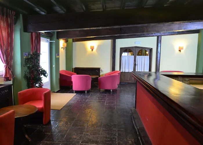 Ghm Monachil فندق سْييرا نيفادا